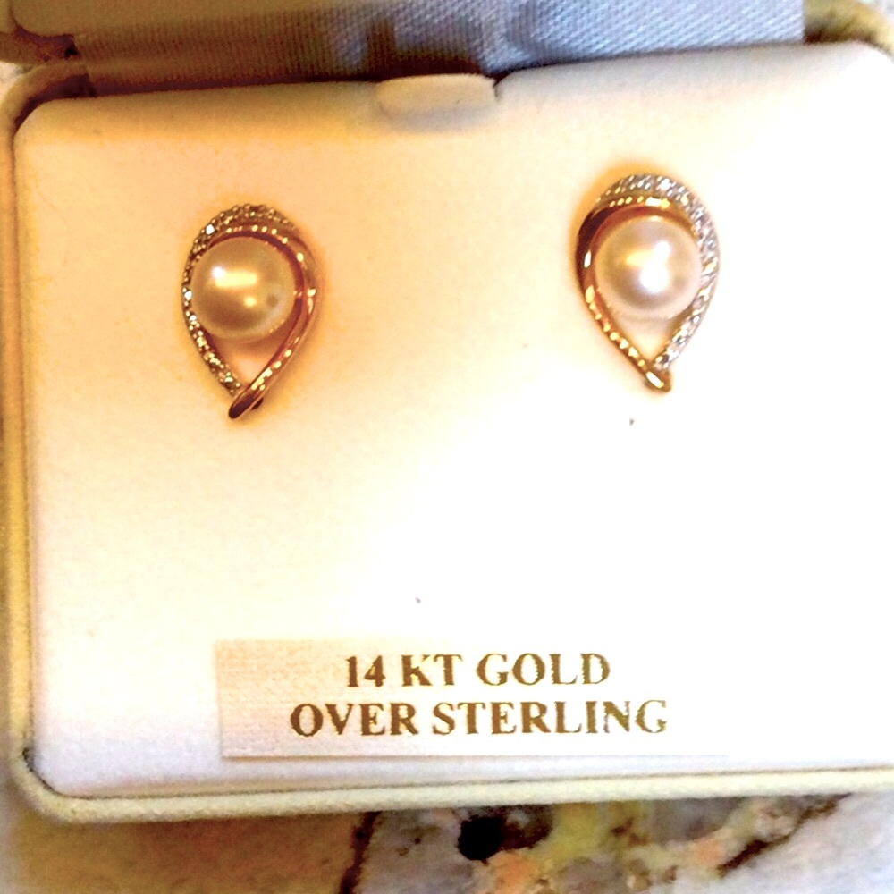 - - Earrings with rhinestones 14 kit gold over sterling